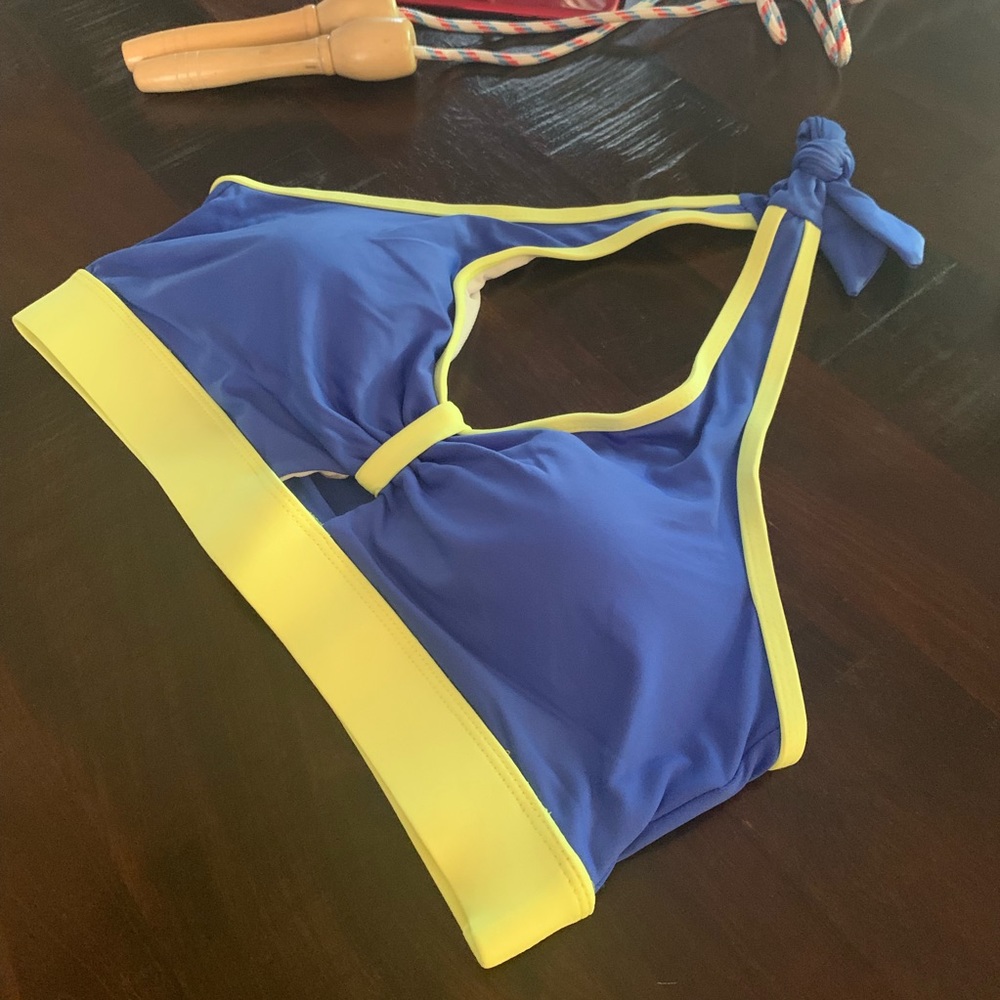 Blue Halter style Women's Sports Bra - Picture 6 of 7